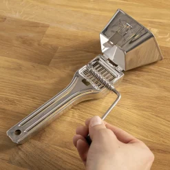 Moulin A Herbes Aromatiques En Inox De Moulinex